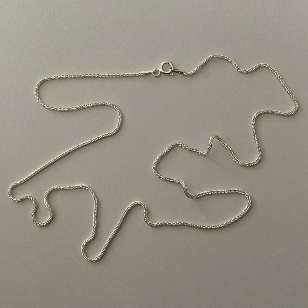 Unisex 925 silver 17.75” wheat chain necklace